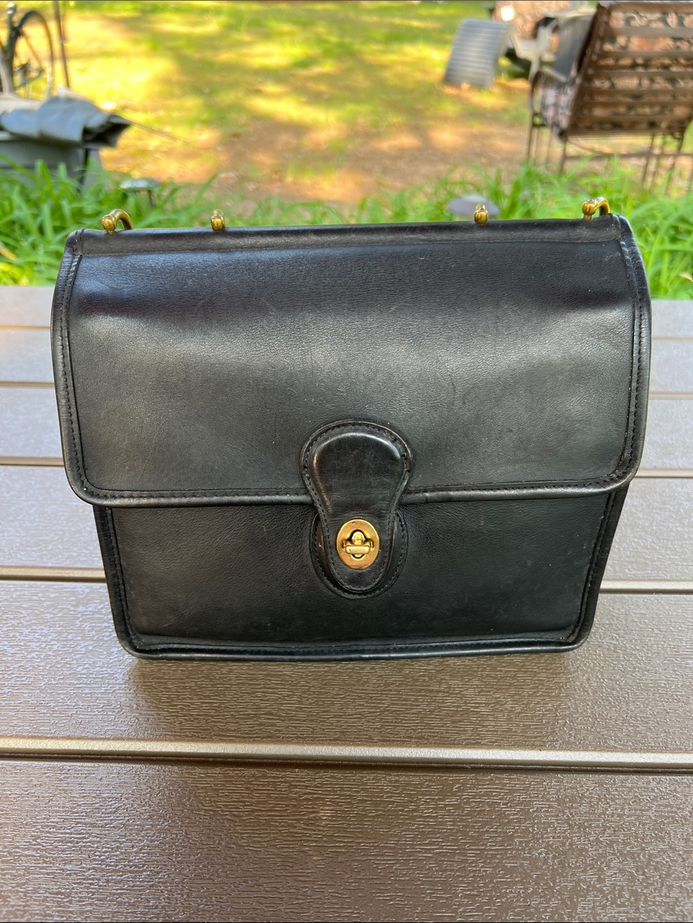 Vintage Coach Black Leather Crossbody w/ solid Gold-Tone Hardware- Please read